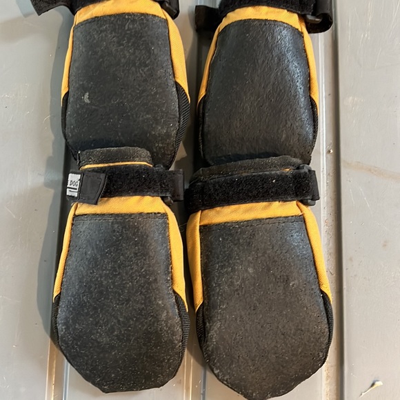 REI adventure dog hiking booties - Picture 3 of 4